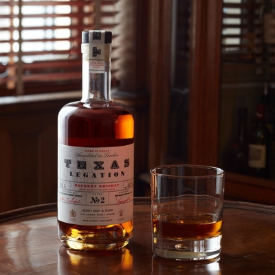 packshot BERRY BROS & RUDD Ironroot Bourbon Texas Legation