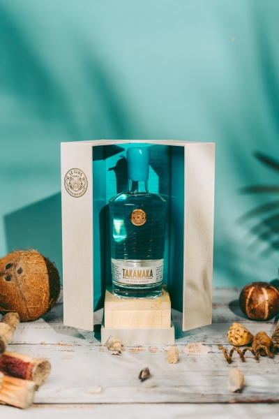 packshot Takamaka Le Clos Napa Laz