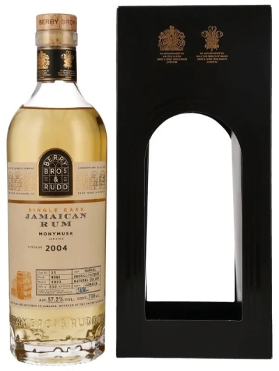 packshot BERRY BROS & RUDD SC Monymusk Rum 2004